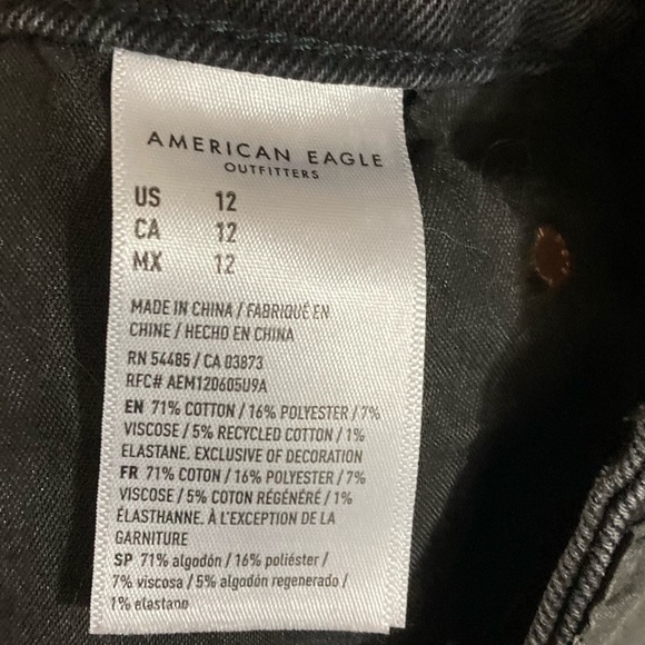 AMERICAN EAGLE BLACK HIGH RISE RAW HEM SHORTS, SIZE 12 - Picture 3 of 4